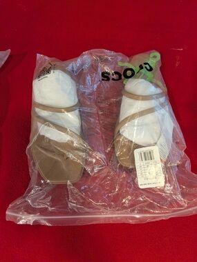 CROCS Miami Toe Loop Sandals in Light Tan